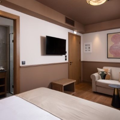 room 203-ZON_0214-Edit